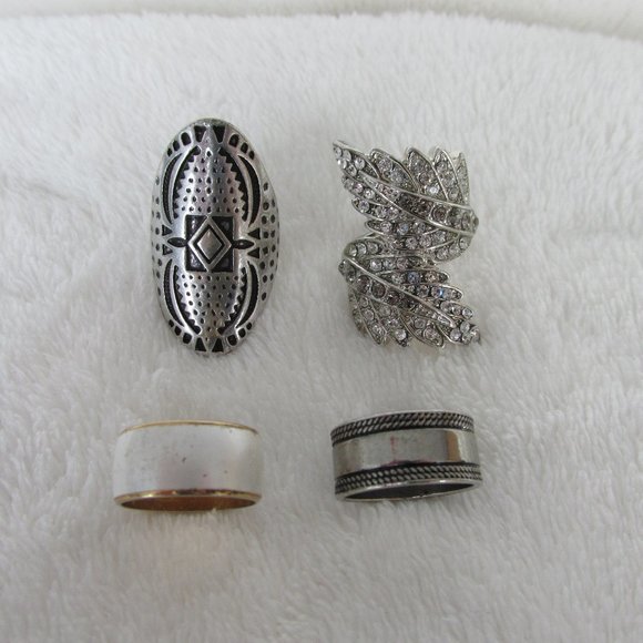 Collection Lot Bundle 11 Costume Jewelry Rings Sz 7-7.75 - Picture 2 of 9